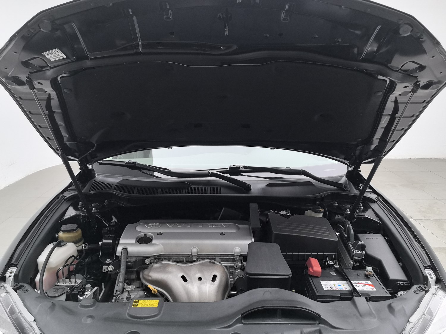 Used Toyota Camry 2013 2.0 AT