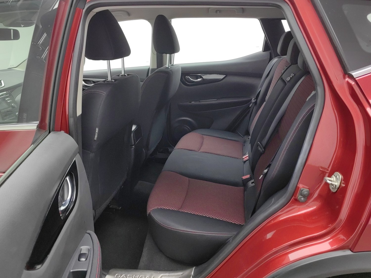 Used Nissan Qashqai 2016 2.0 AT
