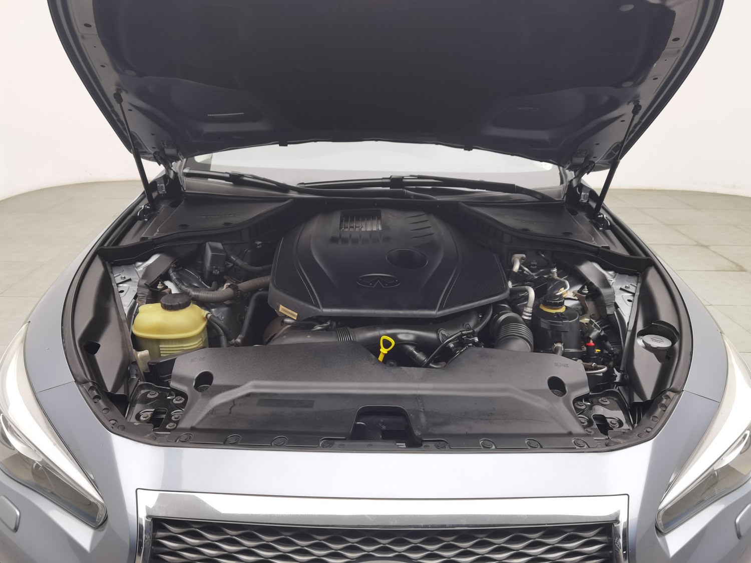 Used Infiniti Q50L 2015 2.0 AT