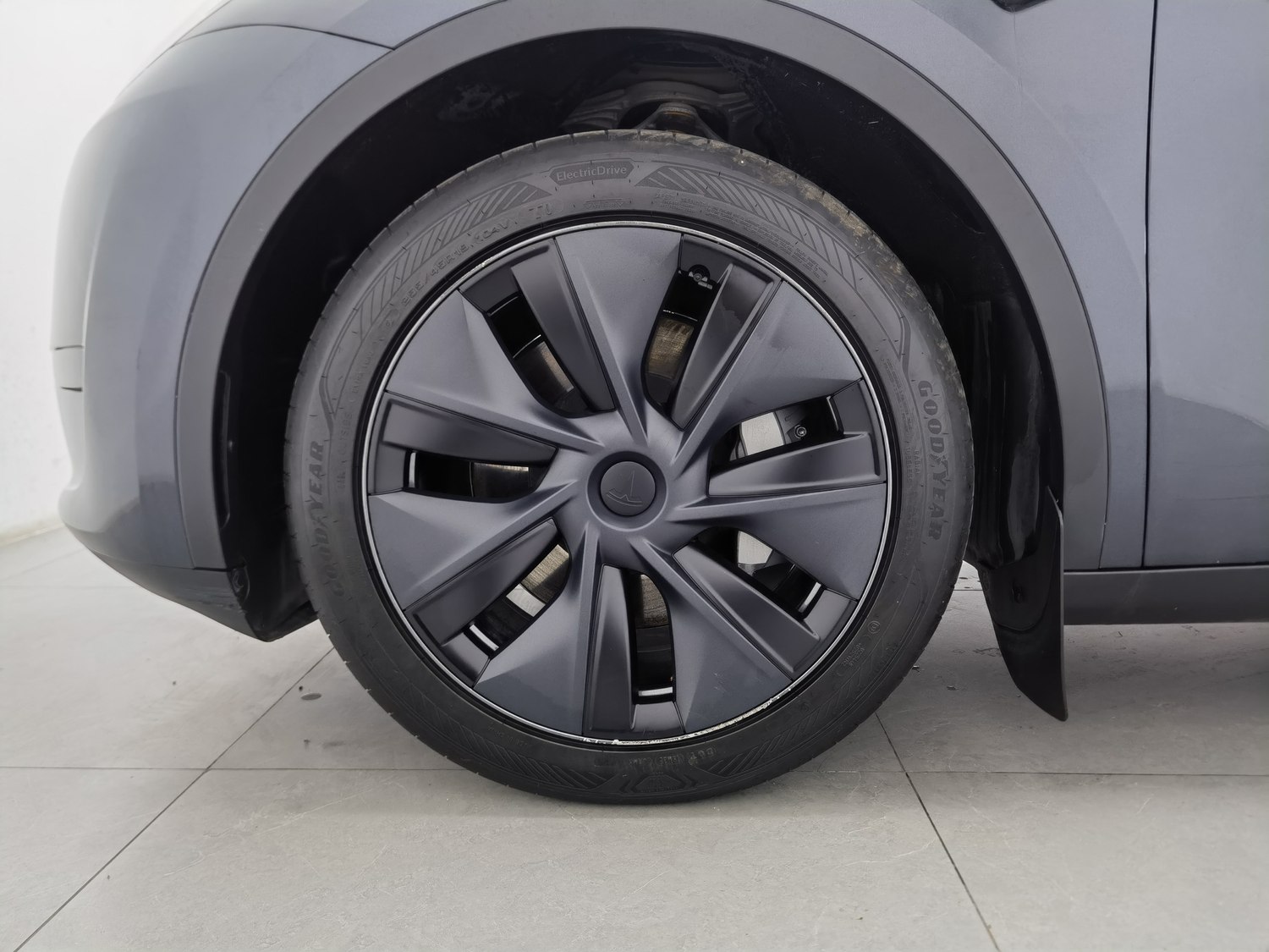 Used Tesla Model Y 2024