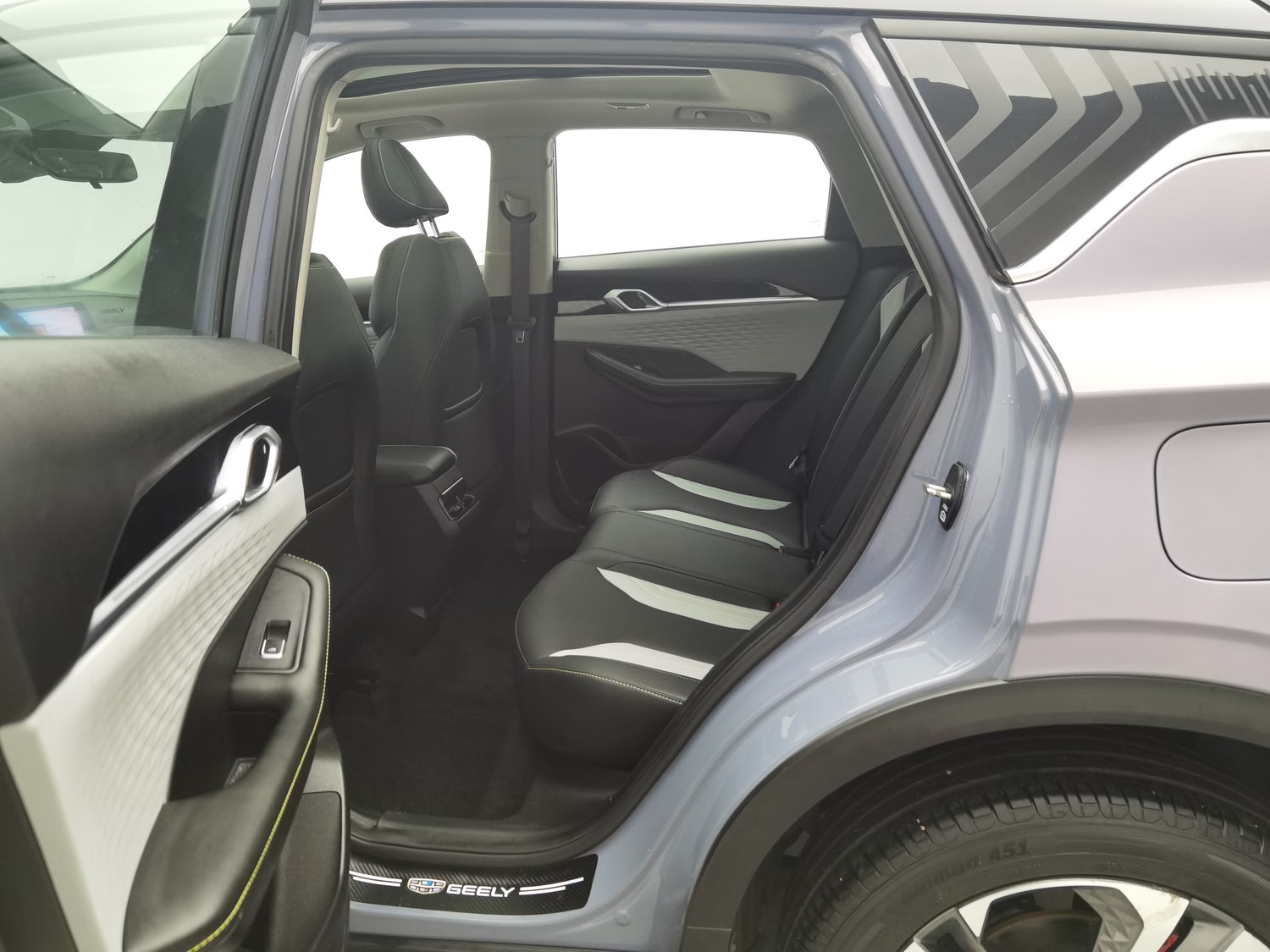 Used Geely Binyue 2022 1.5 AT