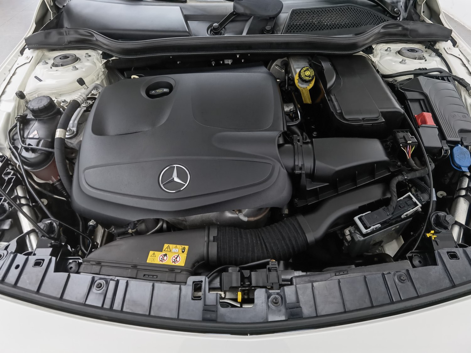 Used Mercedes-Benz GLA 2018 1.6 AT