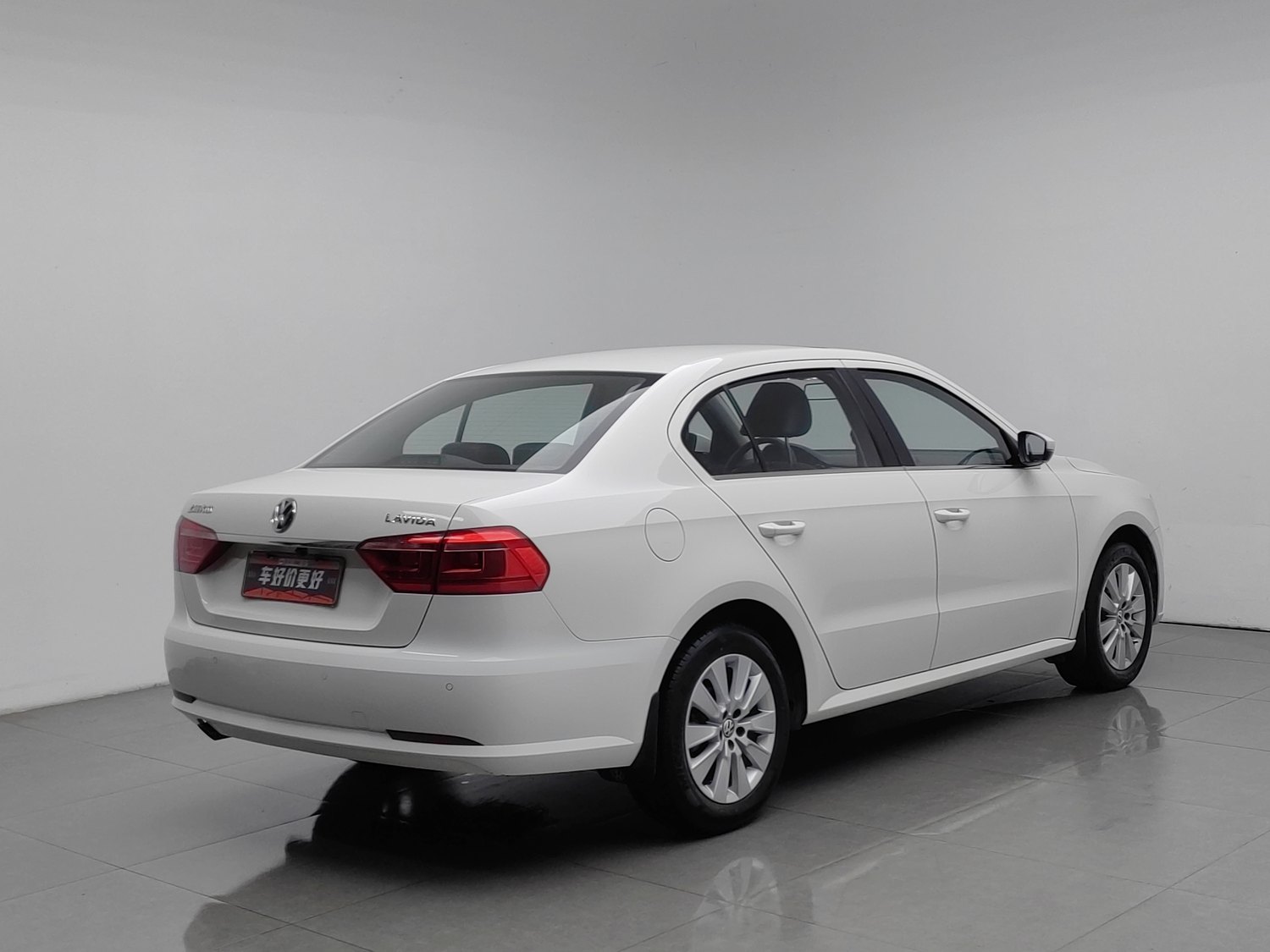 Used Volkswagen Lavida 2013 1.6 AT