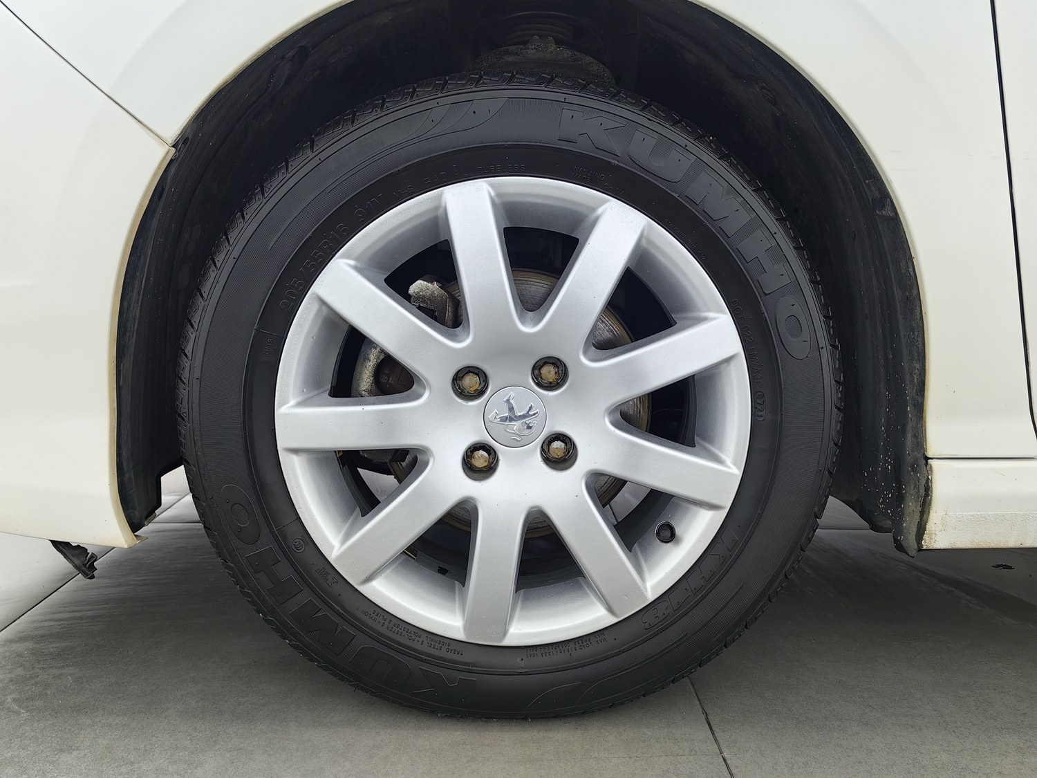 Used Peugeot 308 2013 1.6 AT
