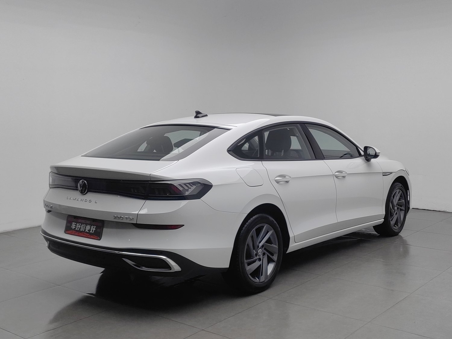 Used Volkswagen Lamando 2024 1.4 AT
