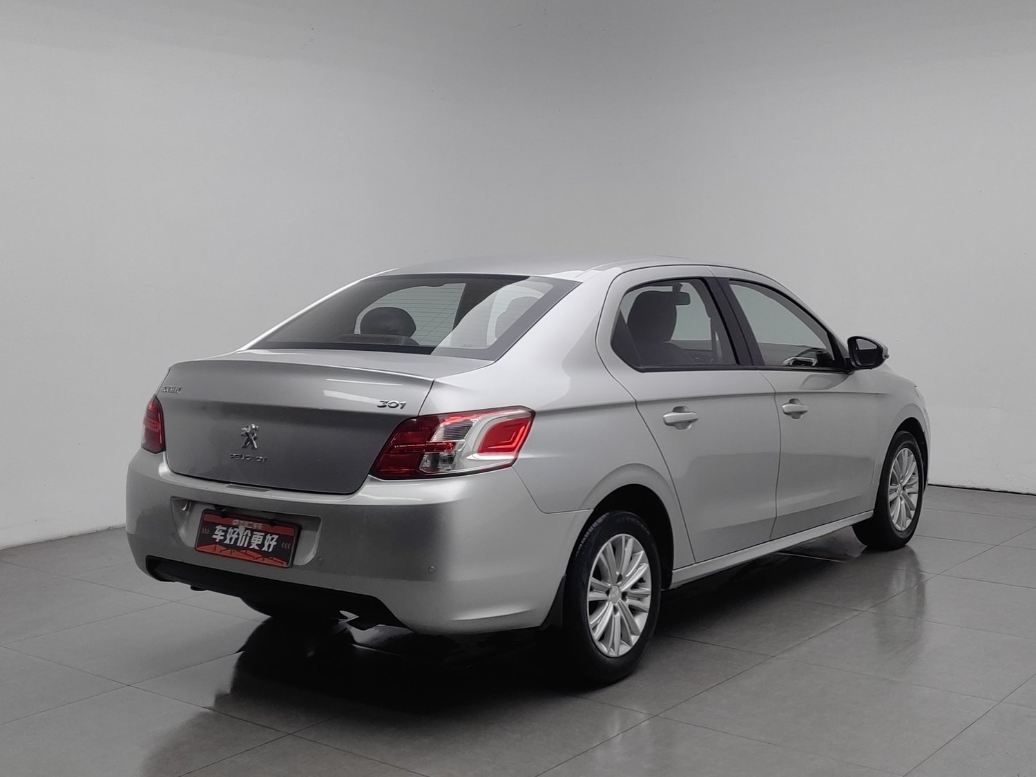 Used Peugeot 301 2014 1.6 AT