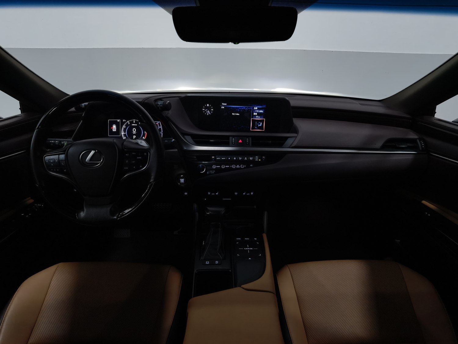 Used Lexus ES 2018 2.0 AT
