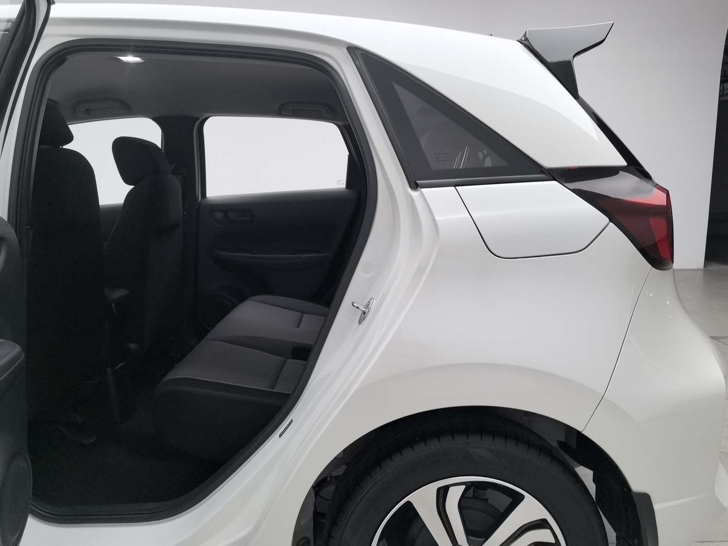 Used Honda Fit 2023 1.5 AT