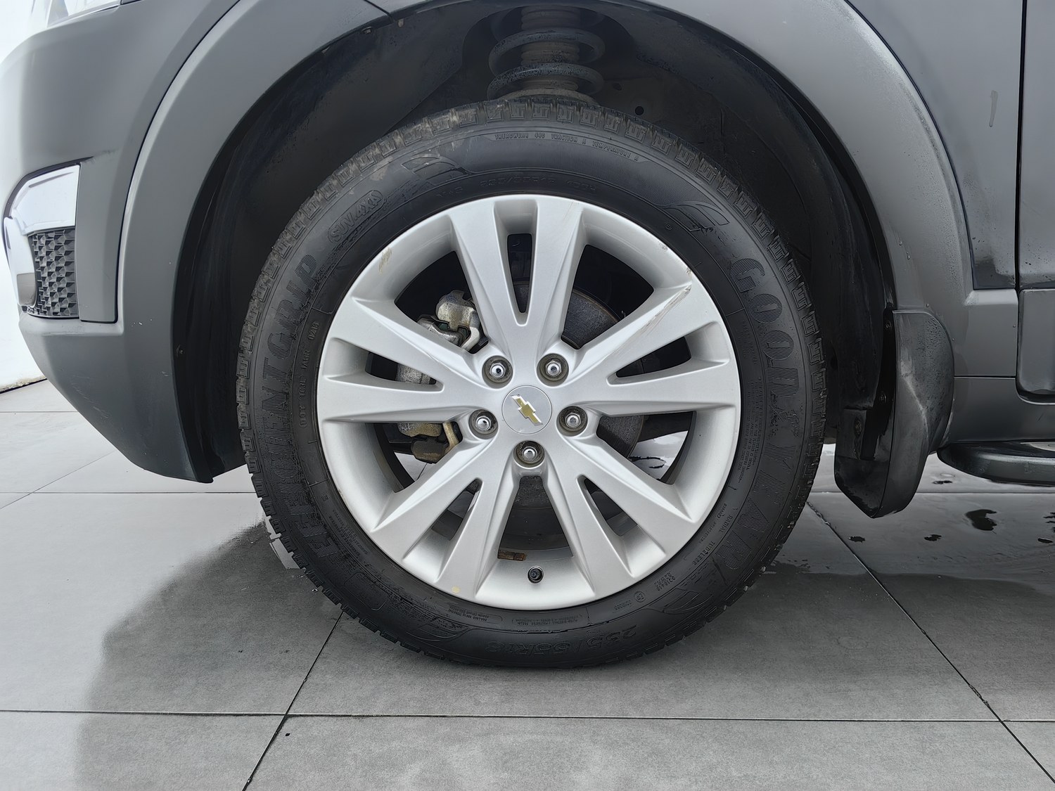 Used Chevrolet Captiva 2014 2.4 AT