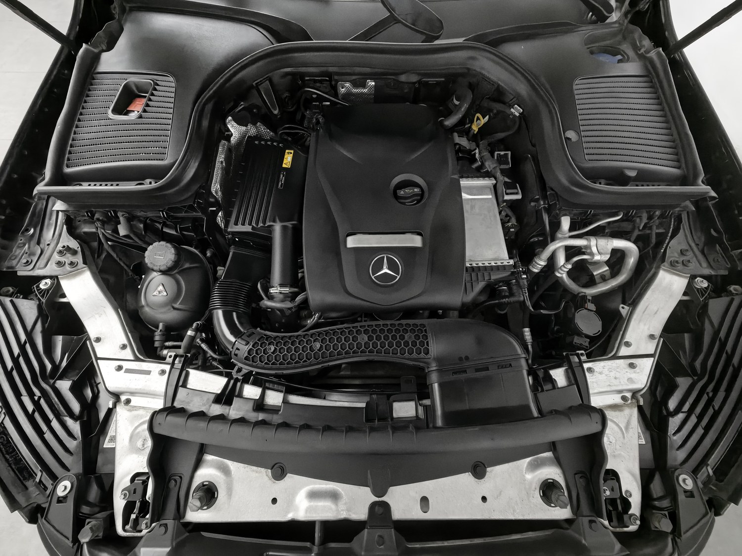 Used Mercedes-Benz GLC 2019 2.0 AT