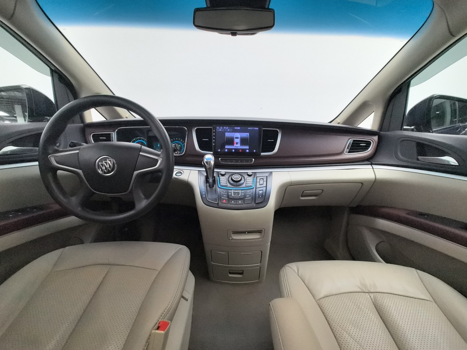 Used Buick GL8 2014 2.4 AT