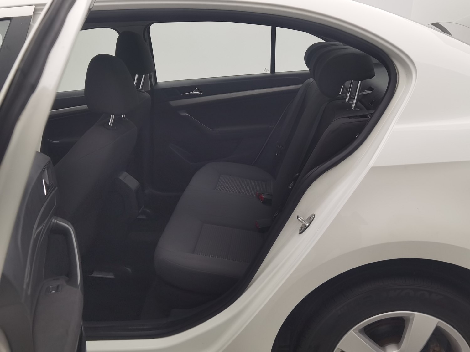 Used Volkswagen Lavida 2015 1.6 AT