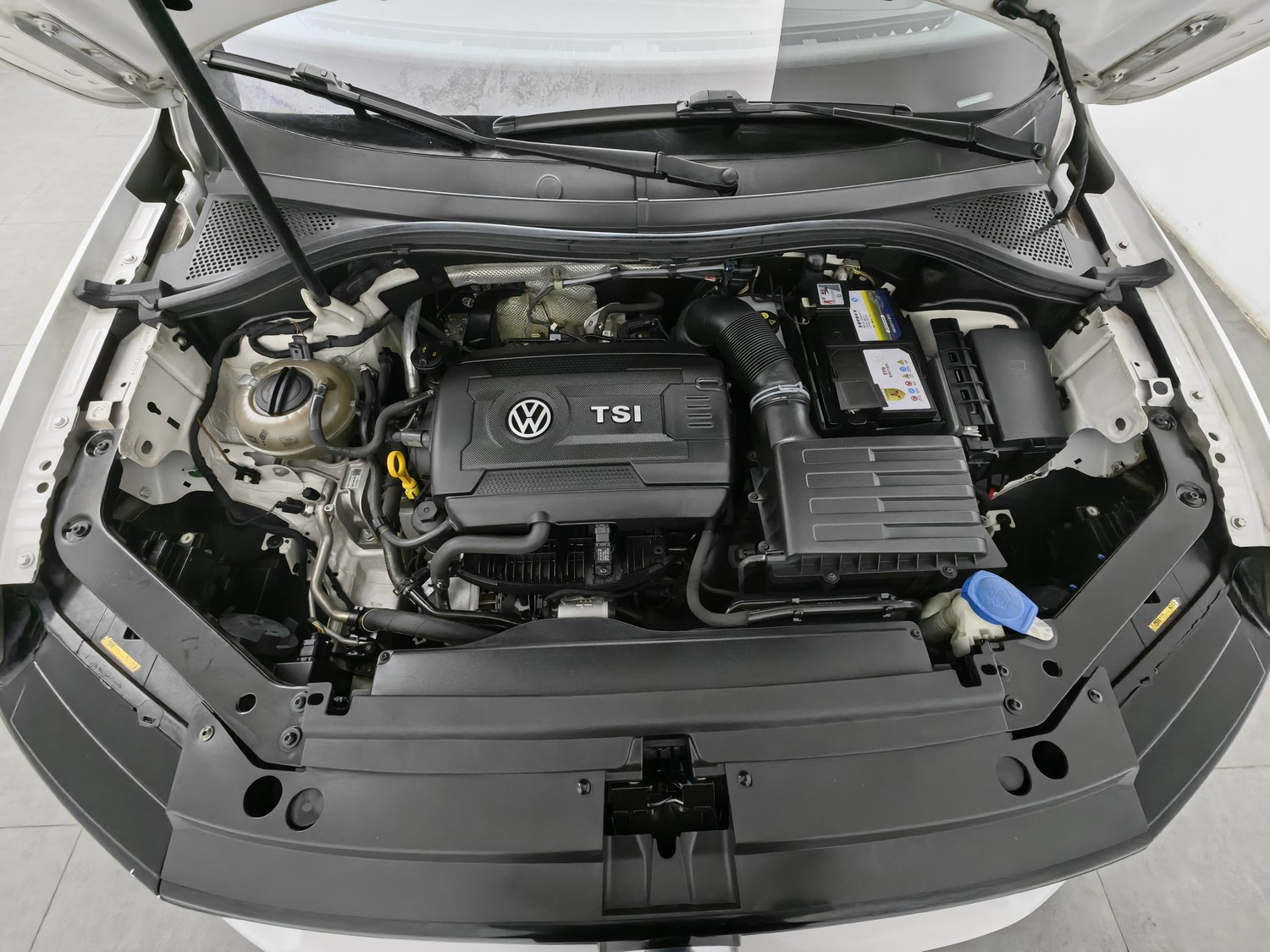 Used Volkswagen Tiguan L 2017 1.8 AT