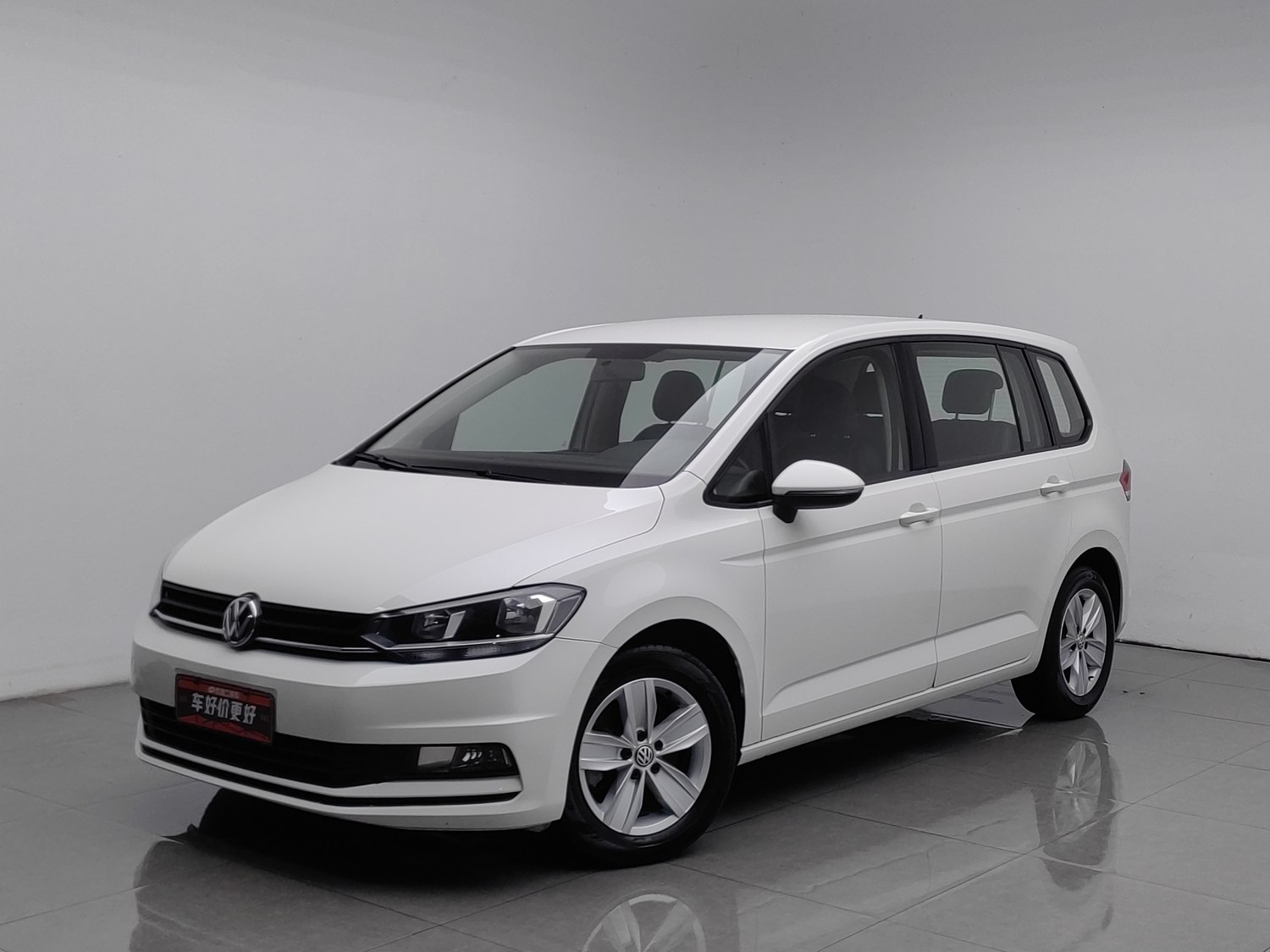 Used Volkswagen Touran 2016 1.4 MT