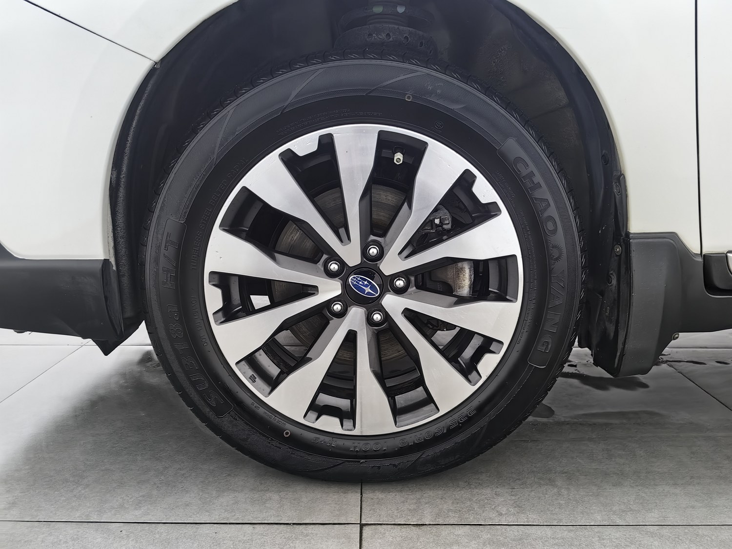 Used Subaru Outback 2016 2.5 AT