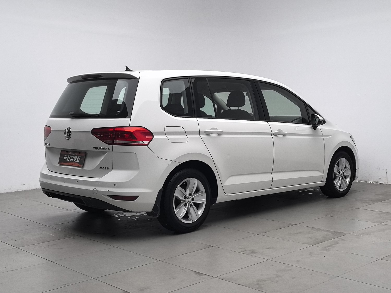 Used Volkswagen Touran 2016 1.4 MT