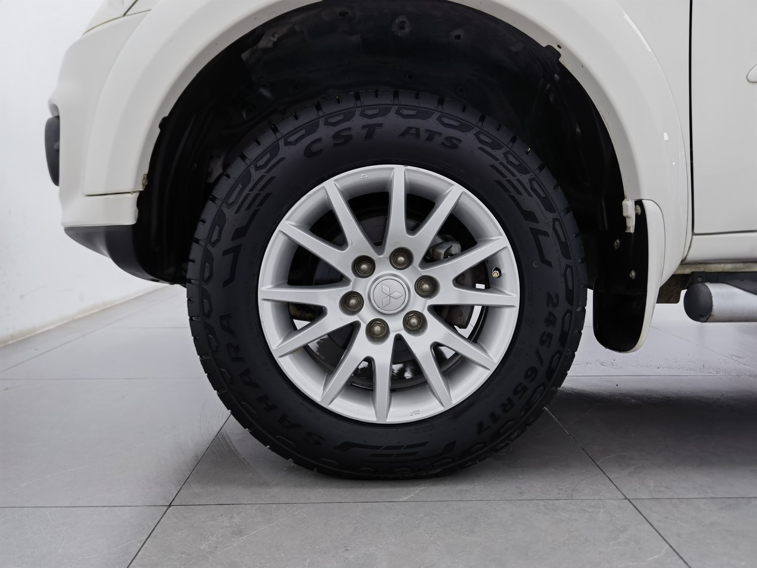 Used Mitsubishi Pajero Sport 2013 3.0 AT