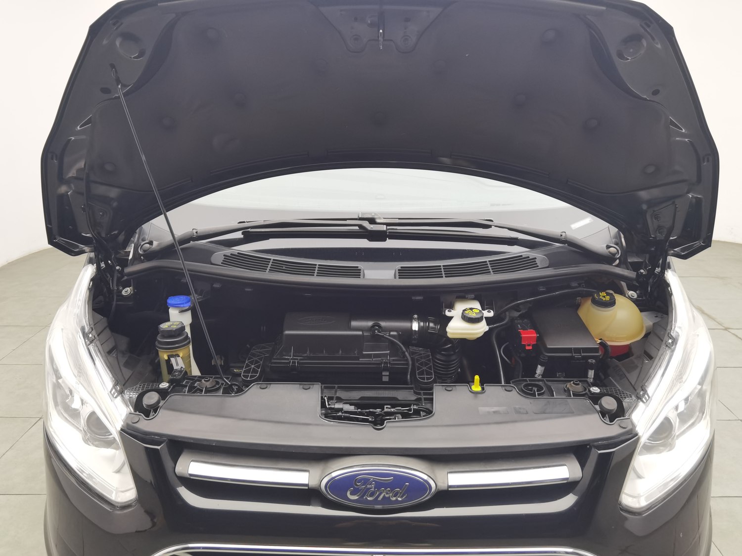 Used Ford Tourneo 2017 2.0 AT