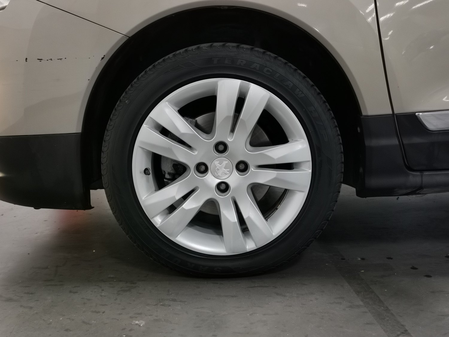 Used Peugeot 3008 2015 2.0 AT