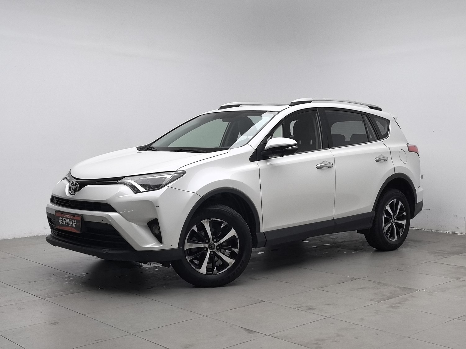 Used Toyota RAV4 2016 2.0 AT