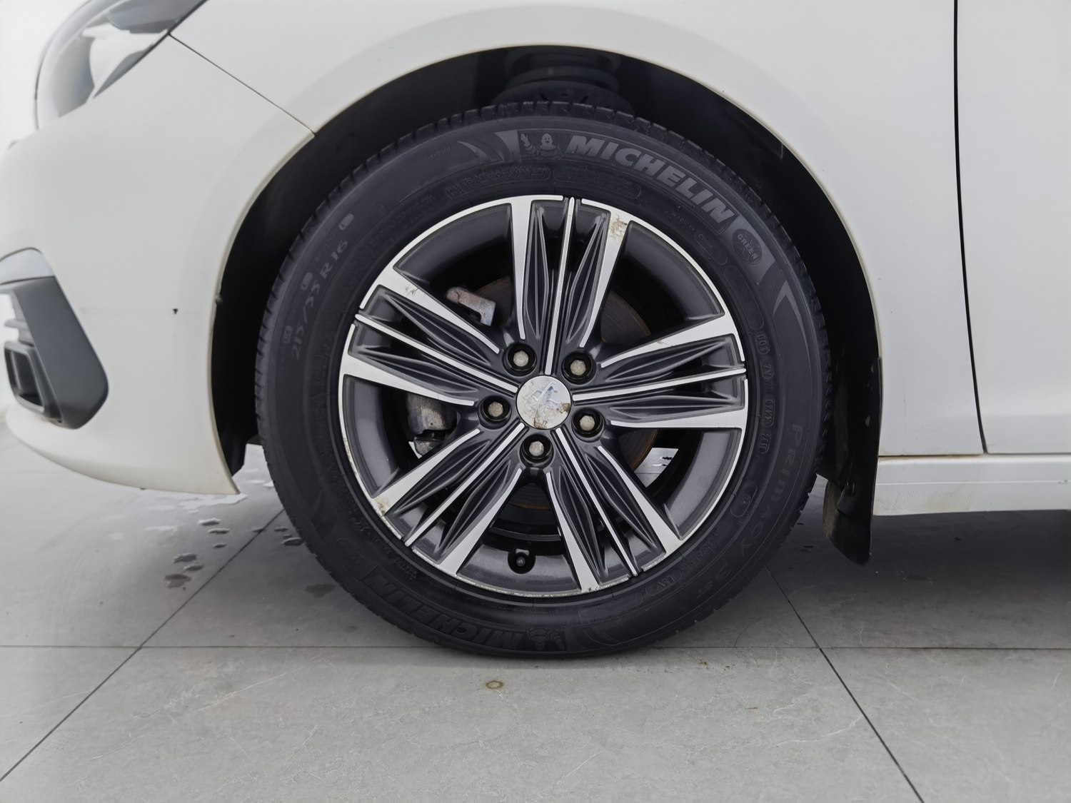 Used Peugeot 308 2018 1.2 AT