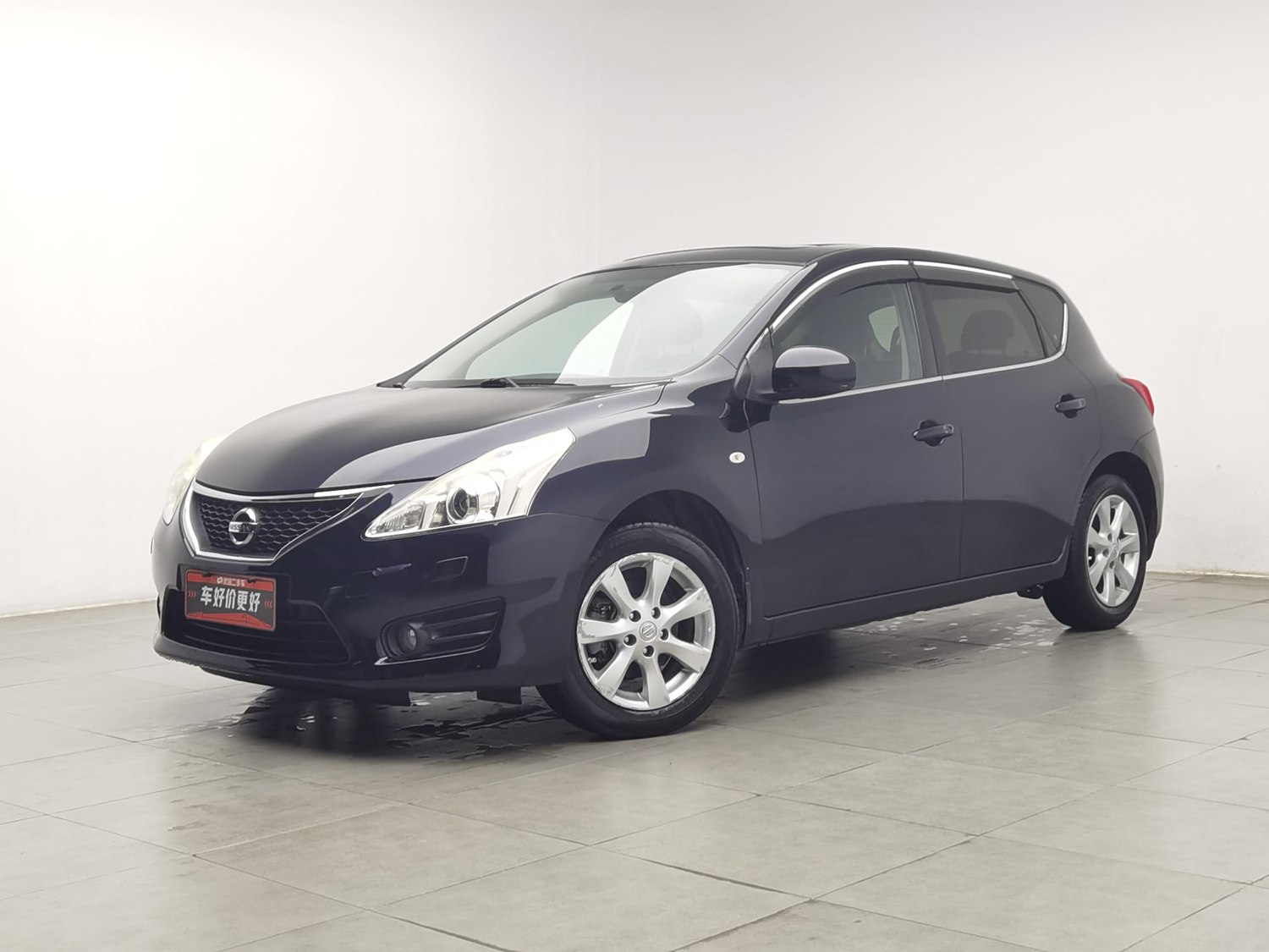 Used Nissan Tiida 2011 1.6 AT