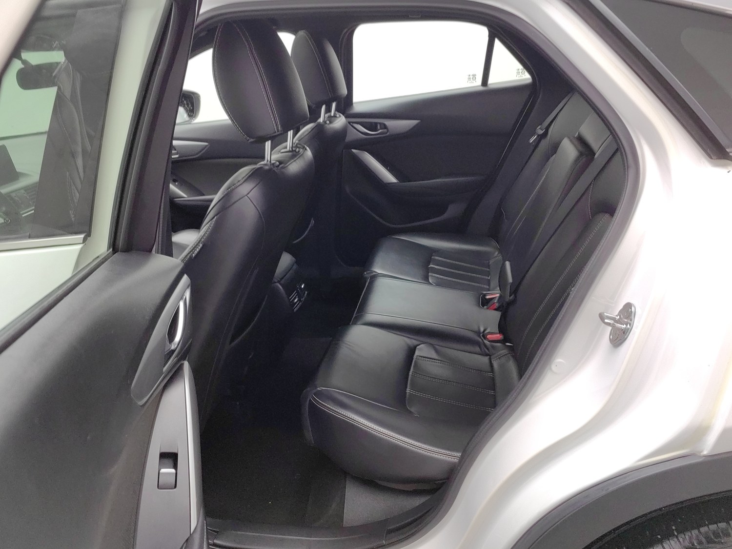 Used Mazda CX-4 2018 2.0 AT