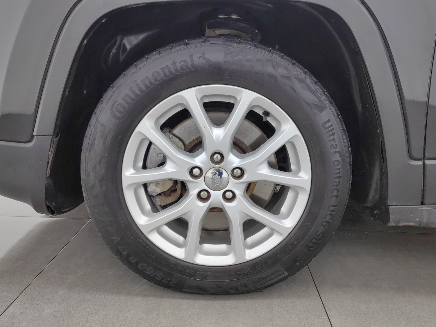 Used Jeep Cherokee 2017 2.4 AT