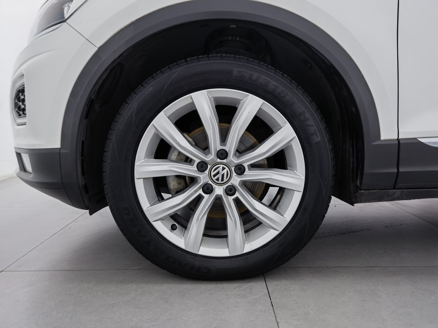 Used Volkswagen T-Roc 2019 1.4 AT