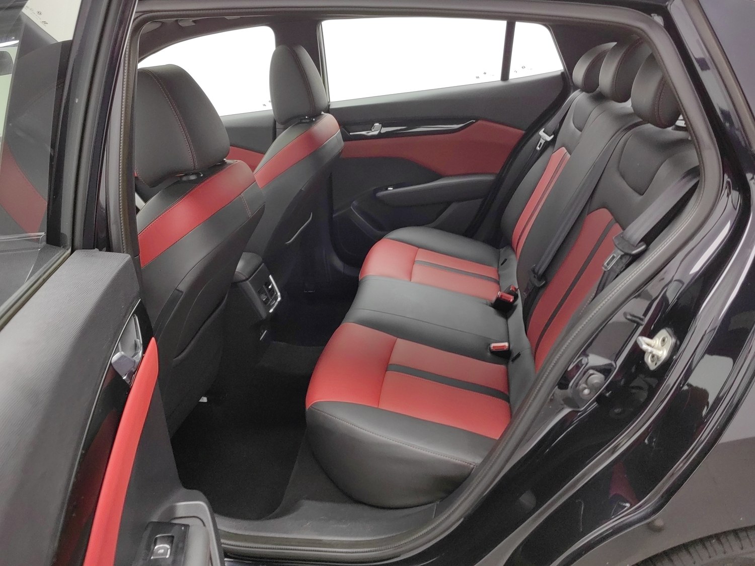 Used Dongfeng Aeolus Yixuan 2020 1.5 AT