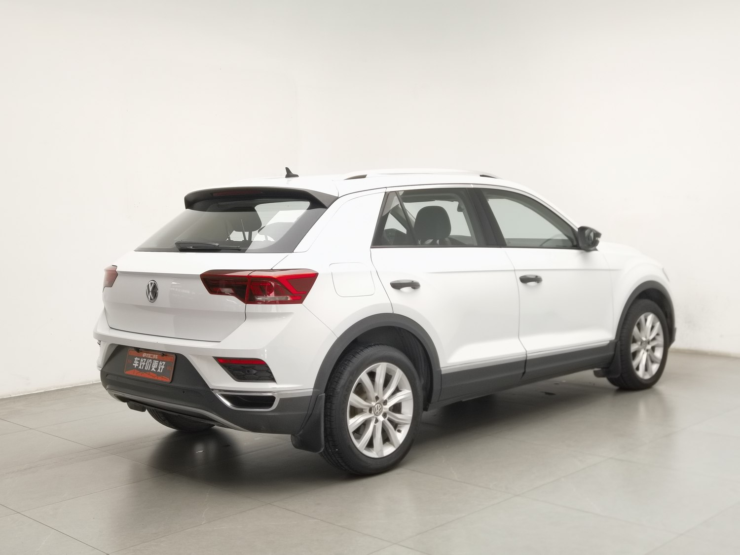 Used Volkswagen T-Roc 2019 1.4 AT