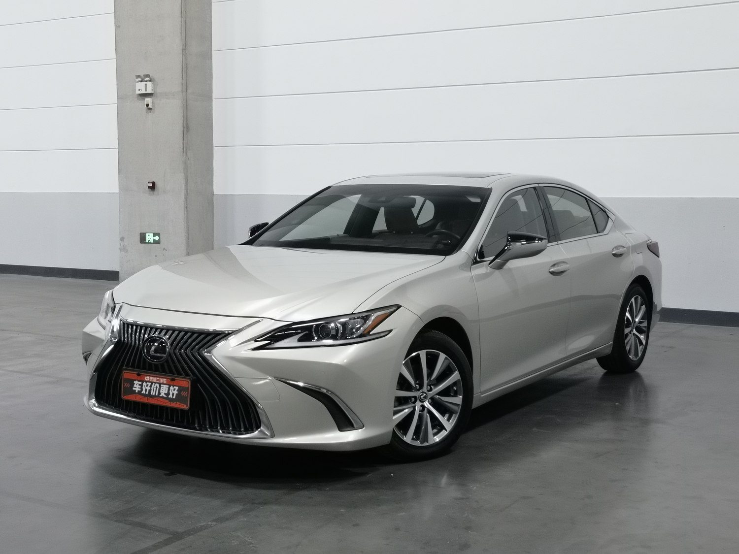 Used Lexus ES 2018 2.0 AT