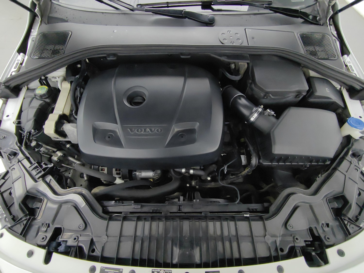 Used Volvo S60 2019 2.0 AT