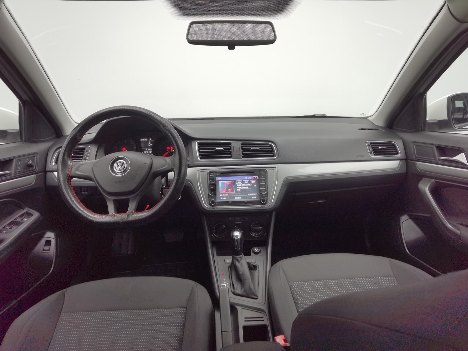 Used Volkswagen Lavida 2015 1.6 AT
