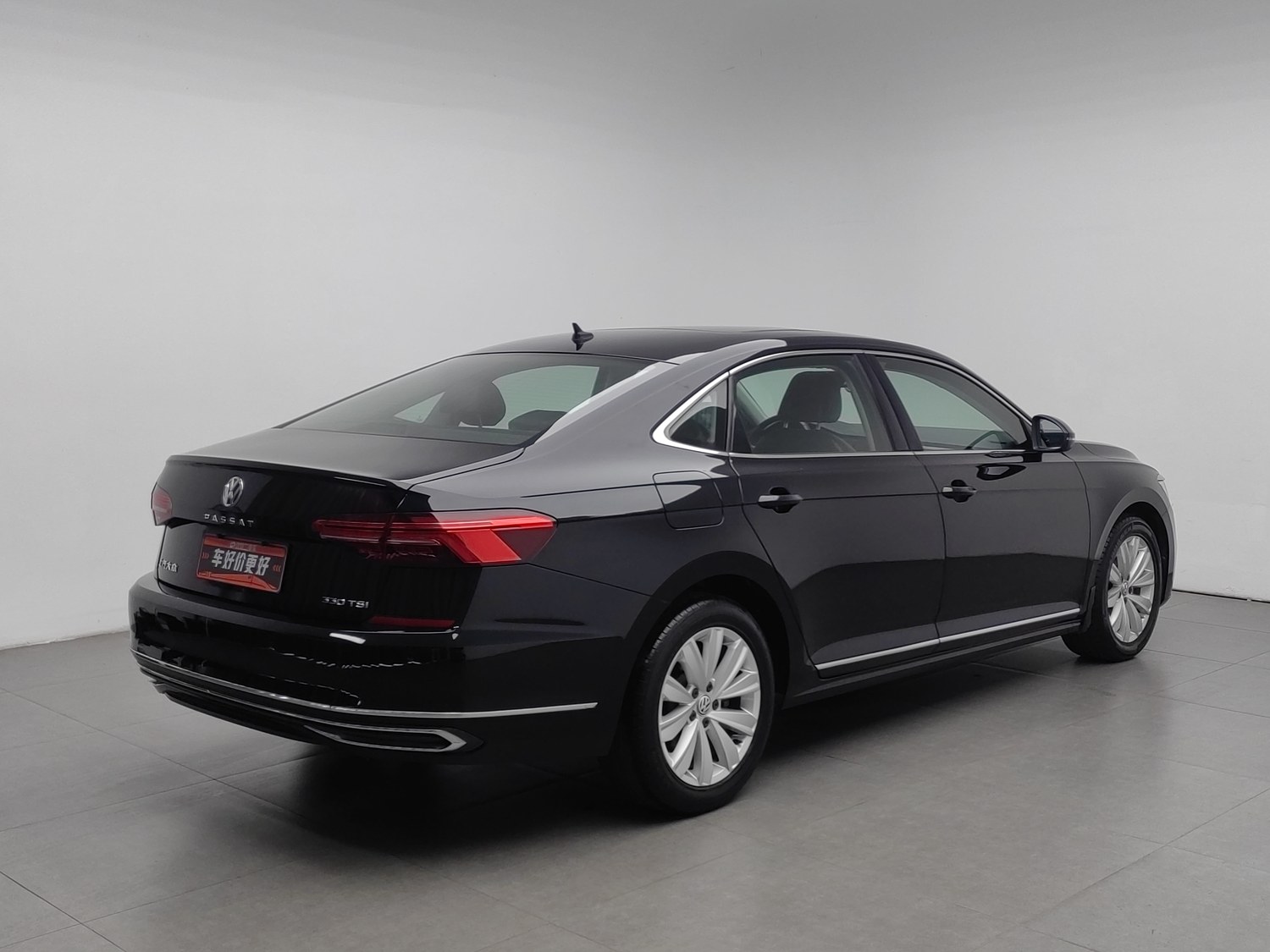 Used Volkswagen Passat 2019 2.0 AT