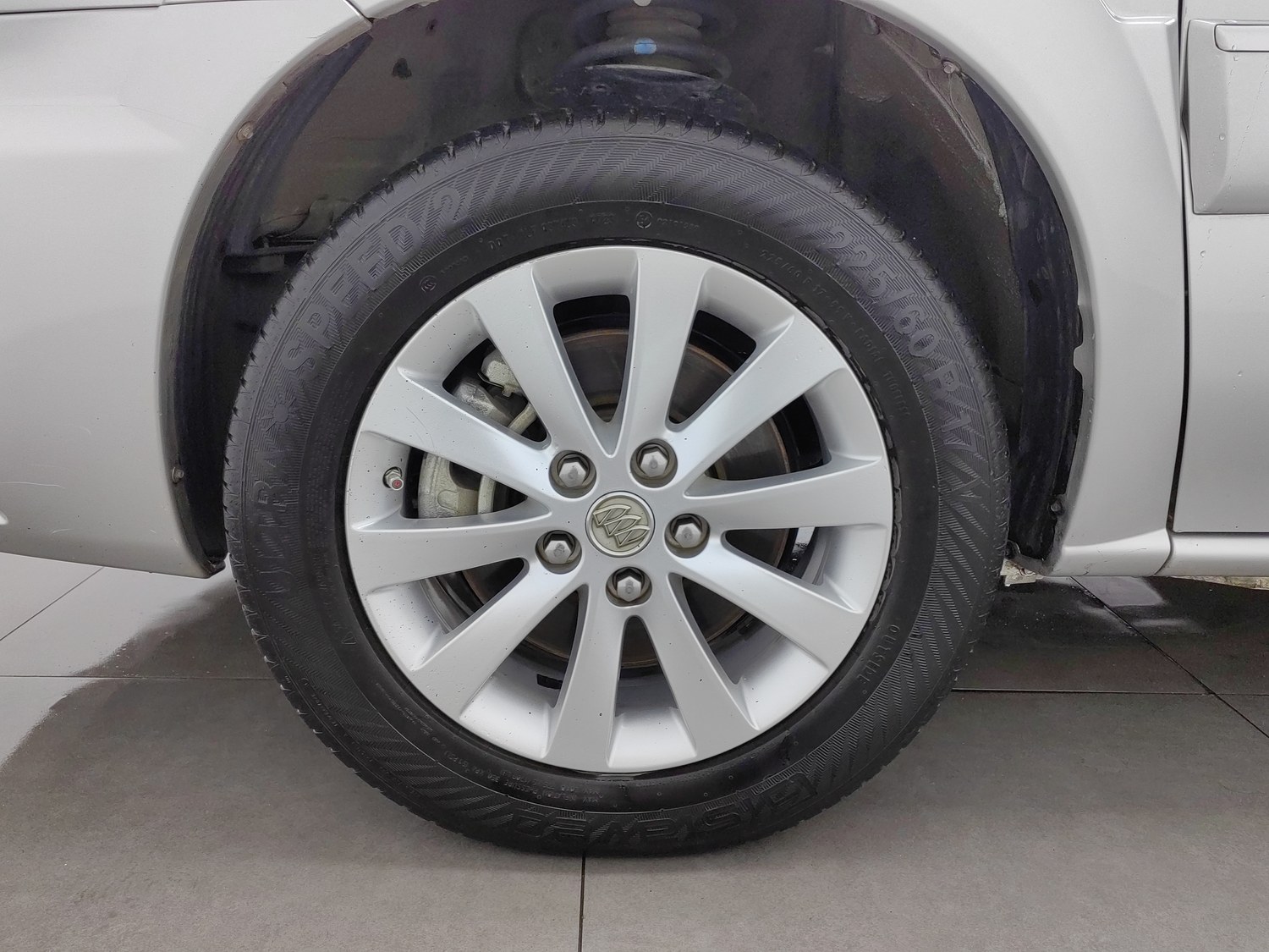 Used Buick GL8 2014 2.4 AT