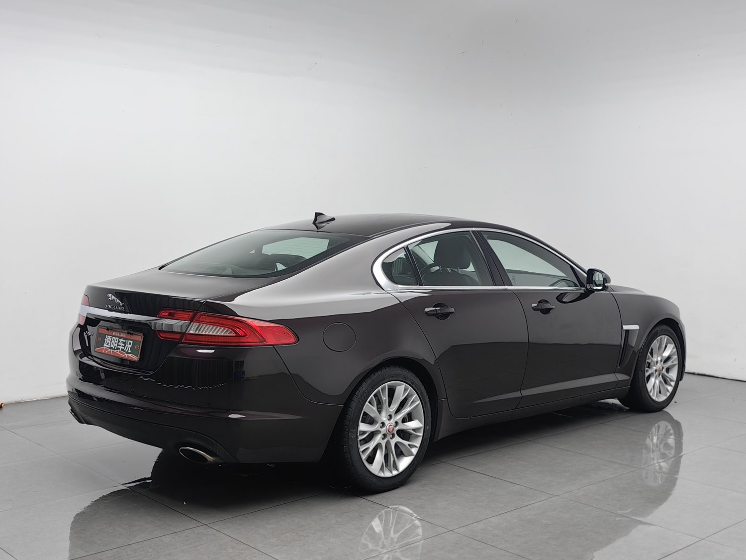 Used Jaguar XF 2015 2.0 AT