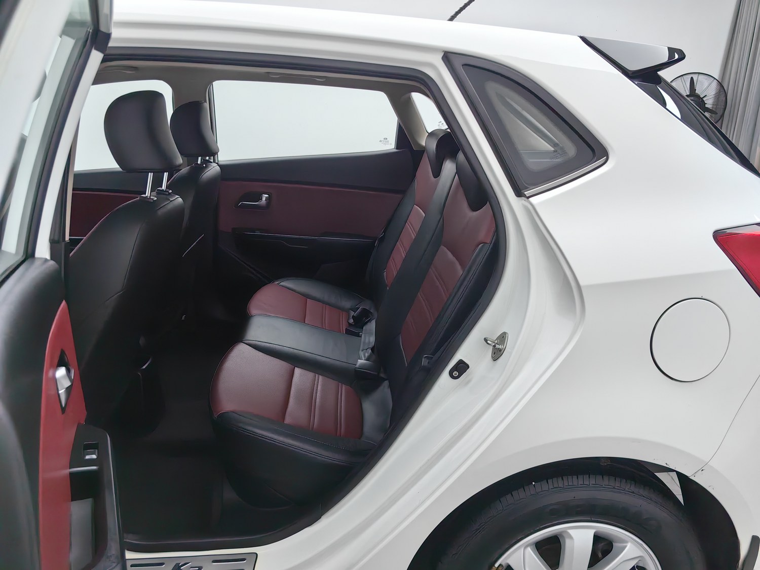 Used Kia K2 2015 1.4 AT