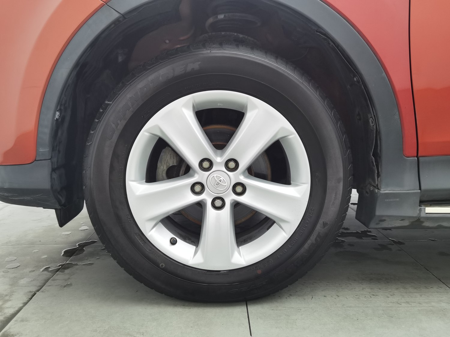 Used Toyota RAV4 2013 2.0 AT