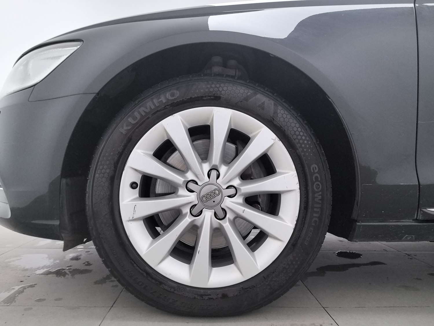 Used Audi A6L 2014 2.5 AT