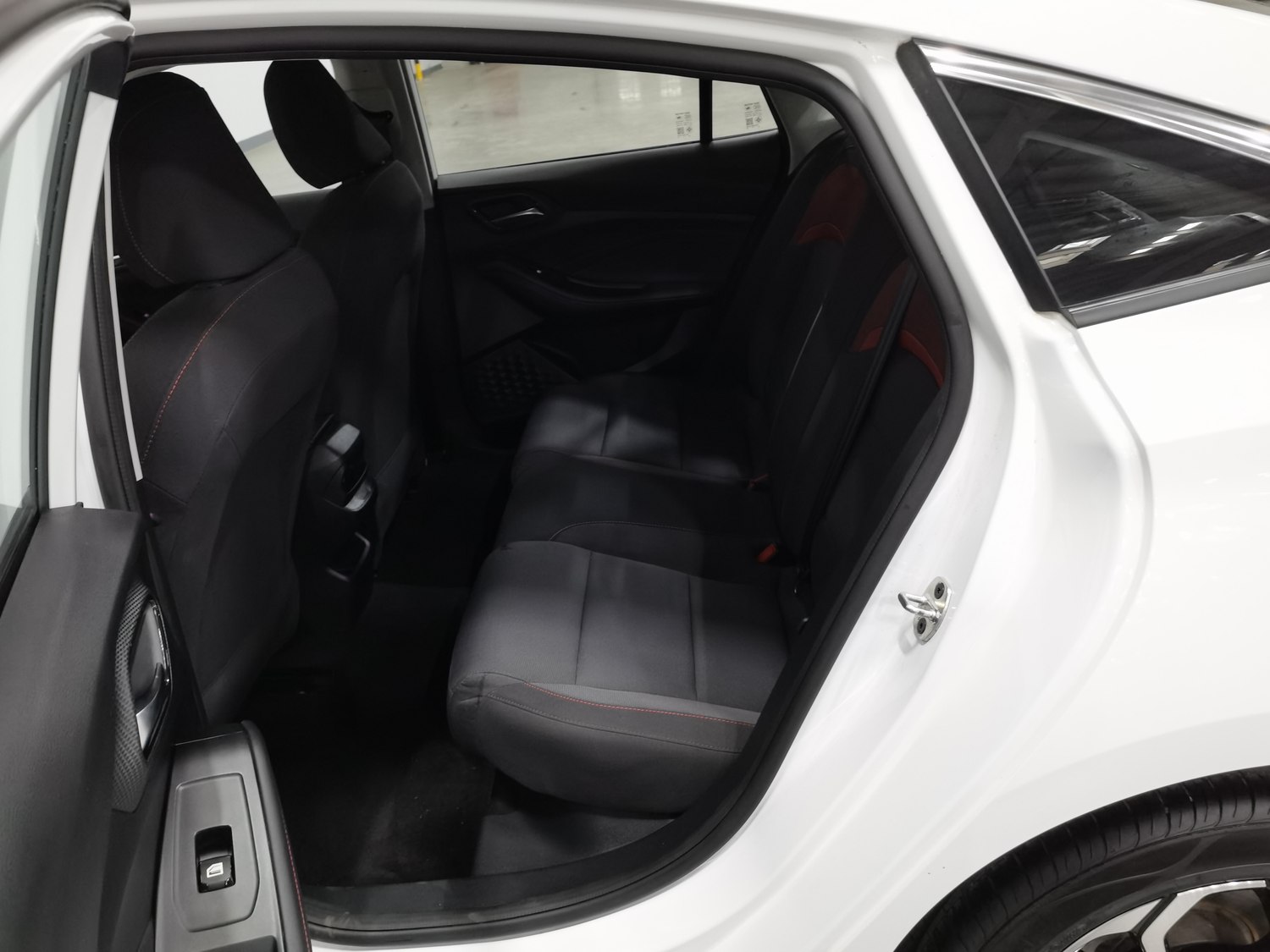 Used MG MG5 2023 1.5 MT