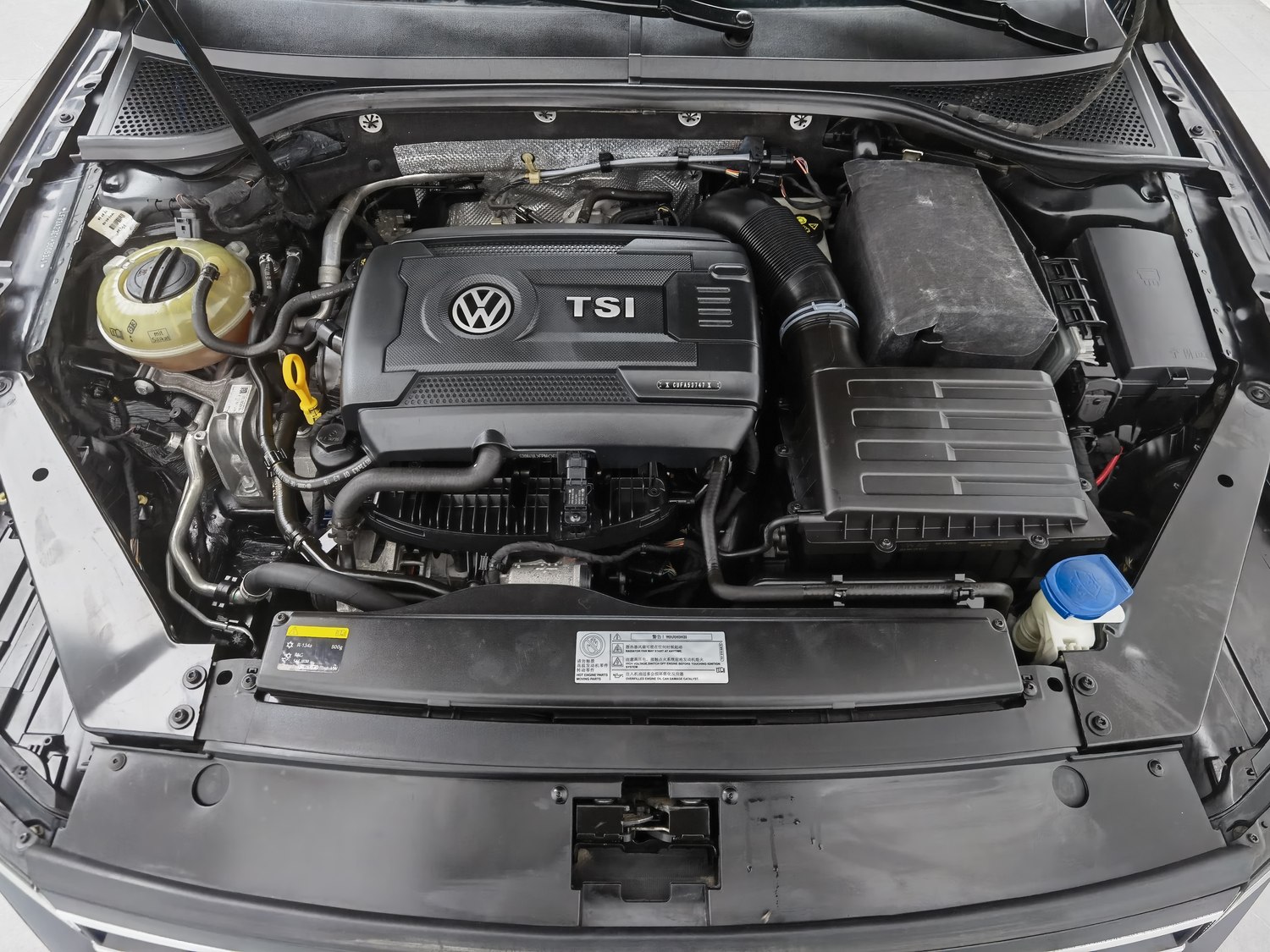 Used Volkswagen Magotan 2017 1.8 AT