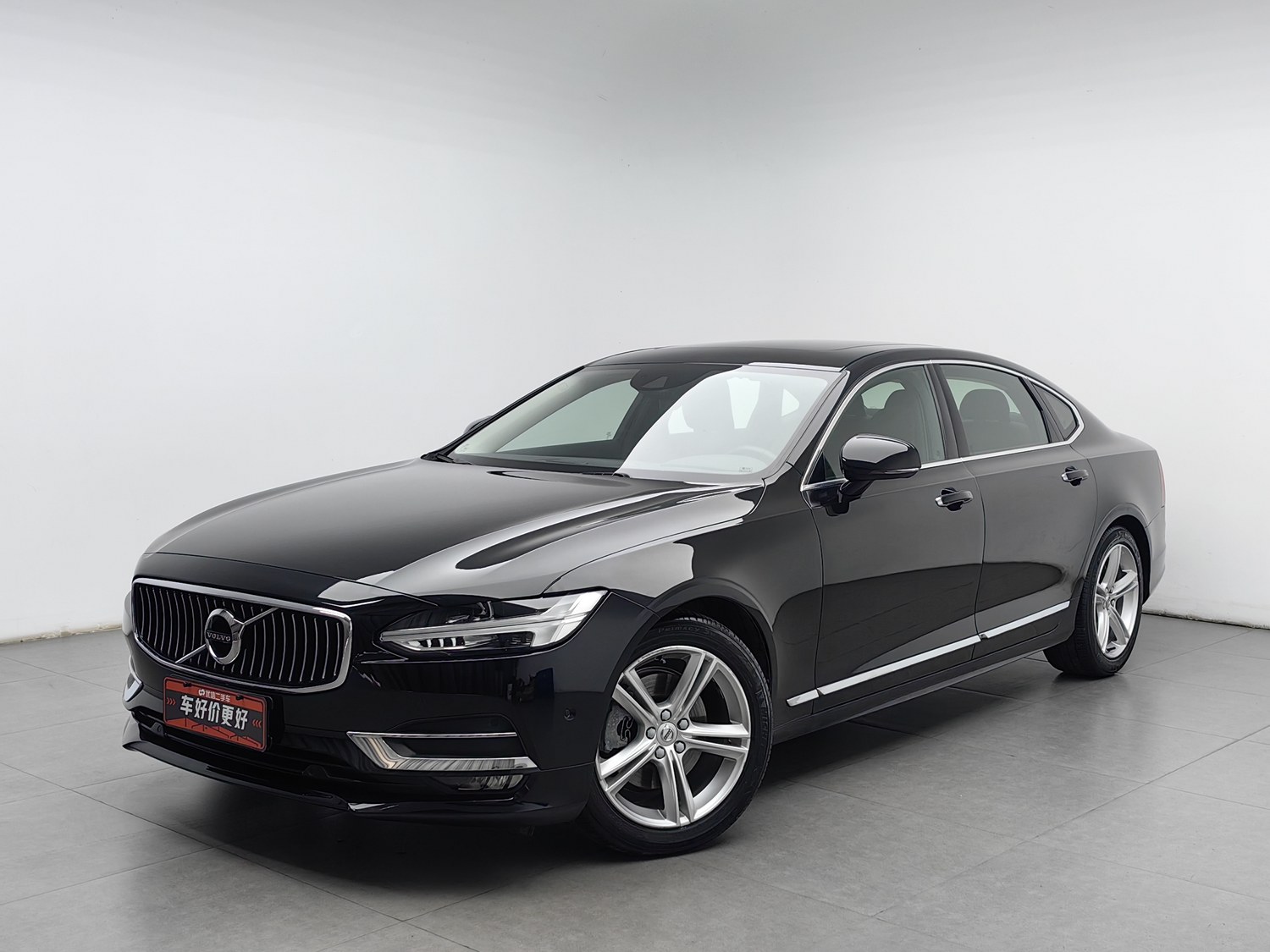 Used Volvo S90 2019 2.0 AT