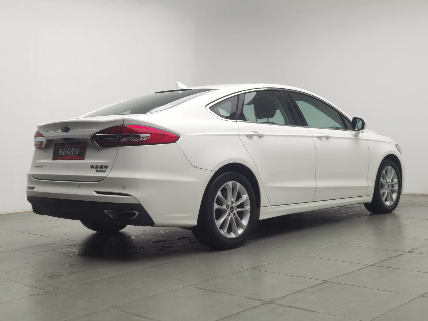 Used Ford Mondeo 2020 2.0 AT