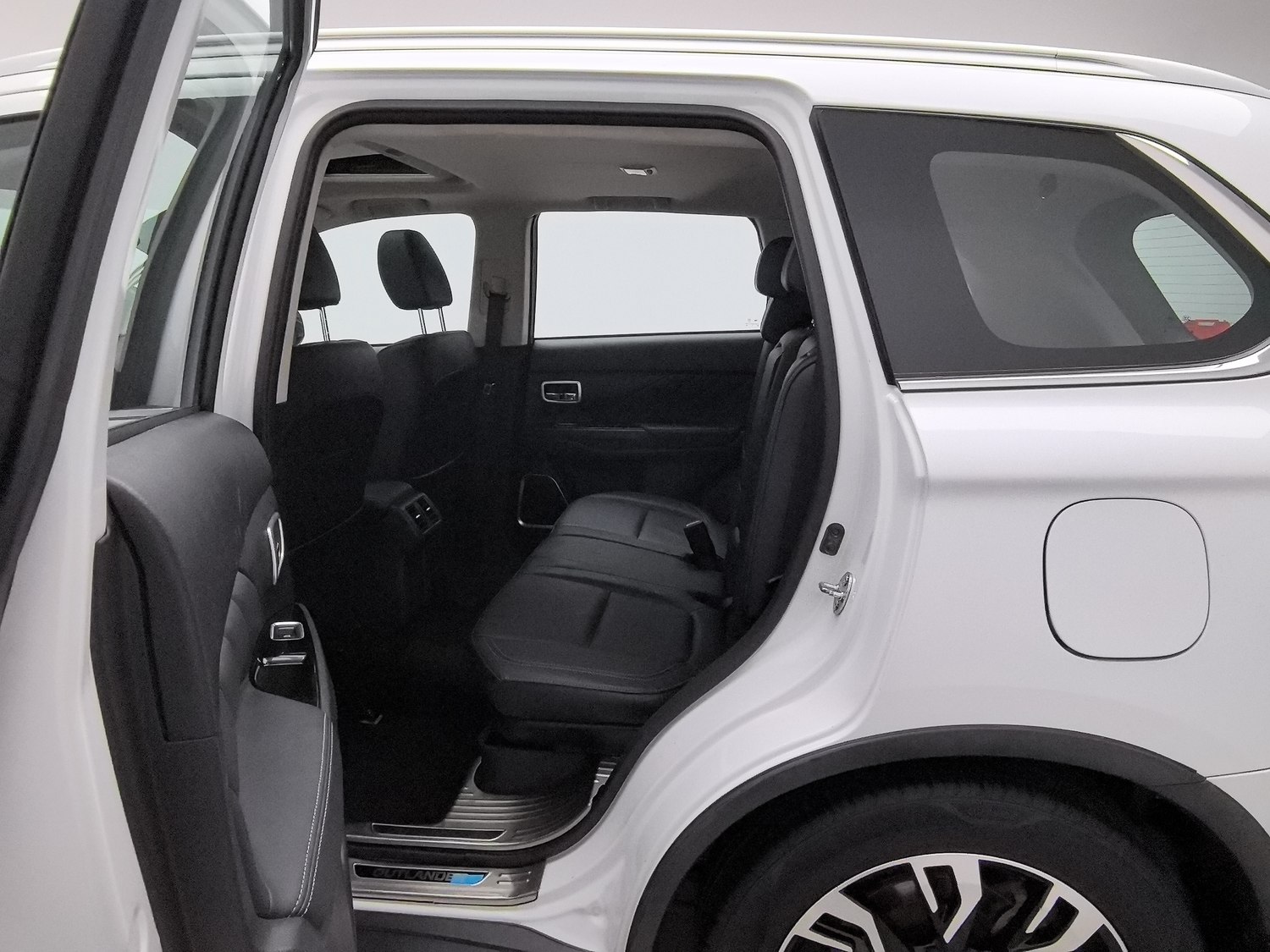 Used Mitsubishi Outlander 2019 2.4 AT