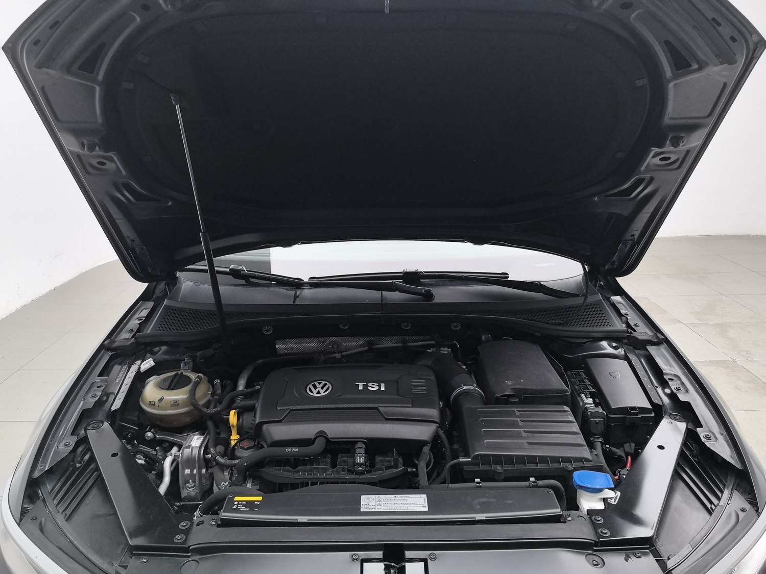 Used Volkswagen Magotan 2017 2.0 AT
