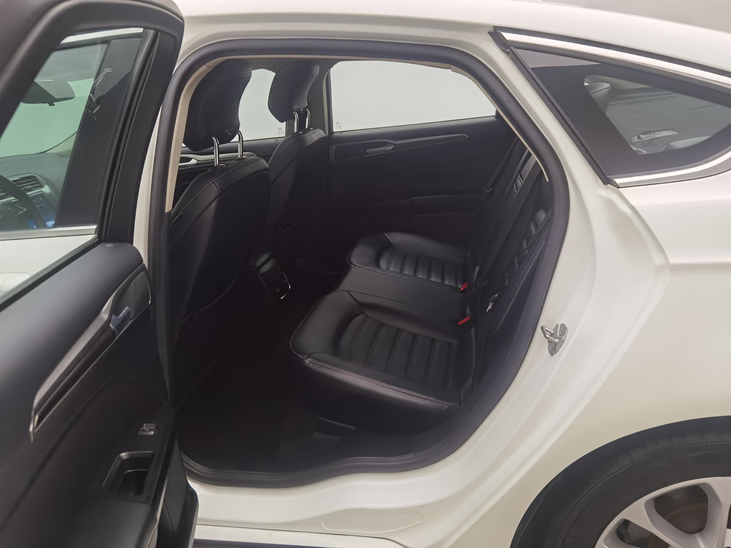 Used Ford Mondeo 2020 2.0 AT