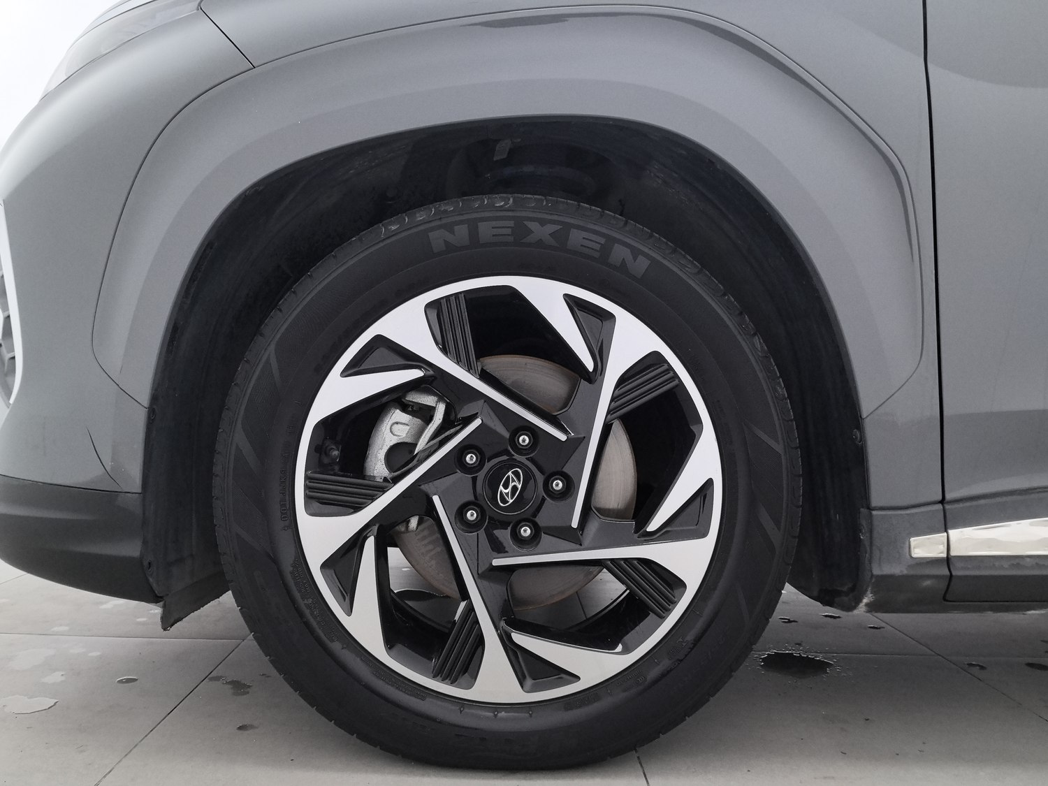Used Hyundai Custo 2021 2.0 AT