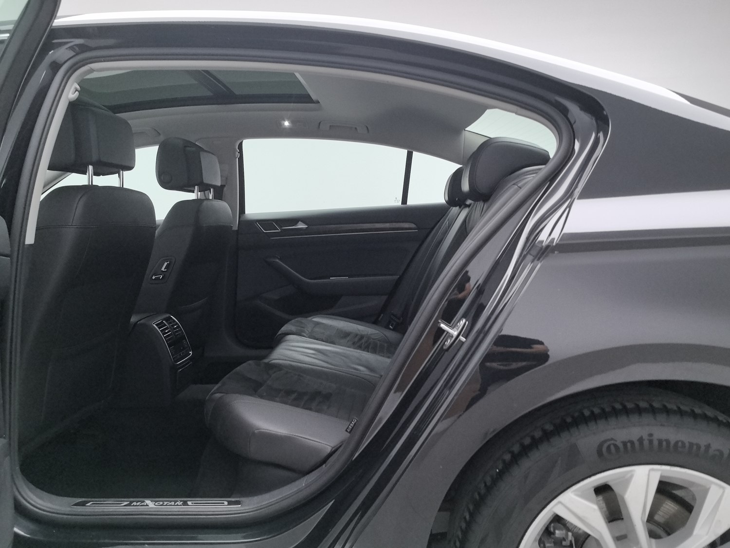 Used Volkswagen Magotan 2017 2.0 AT