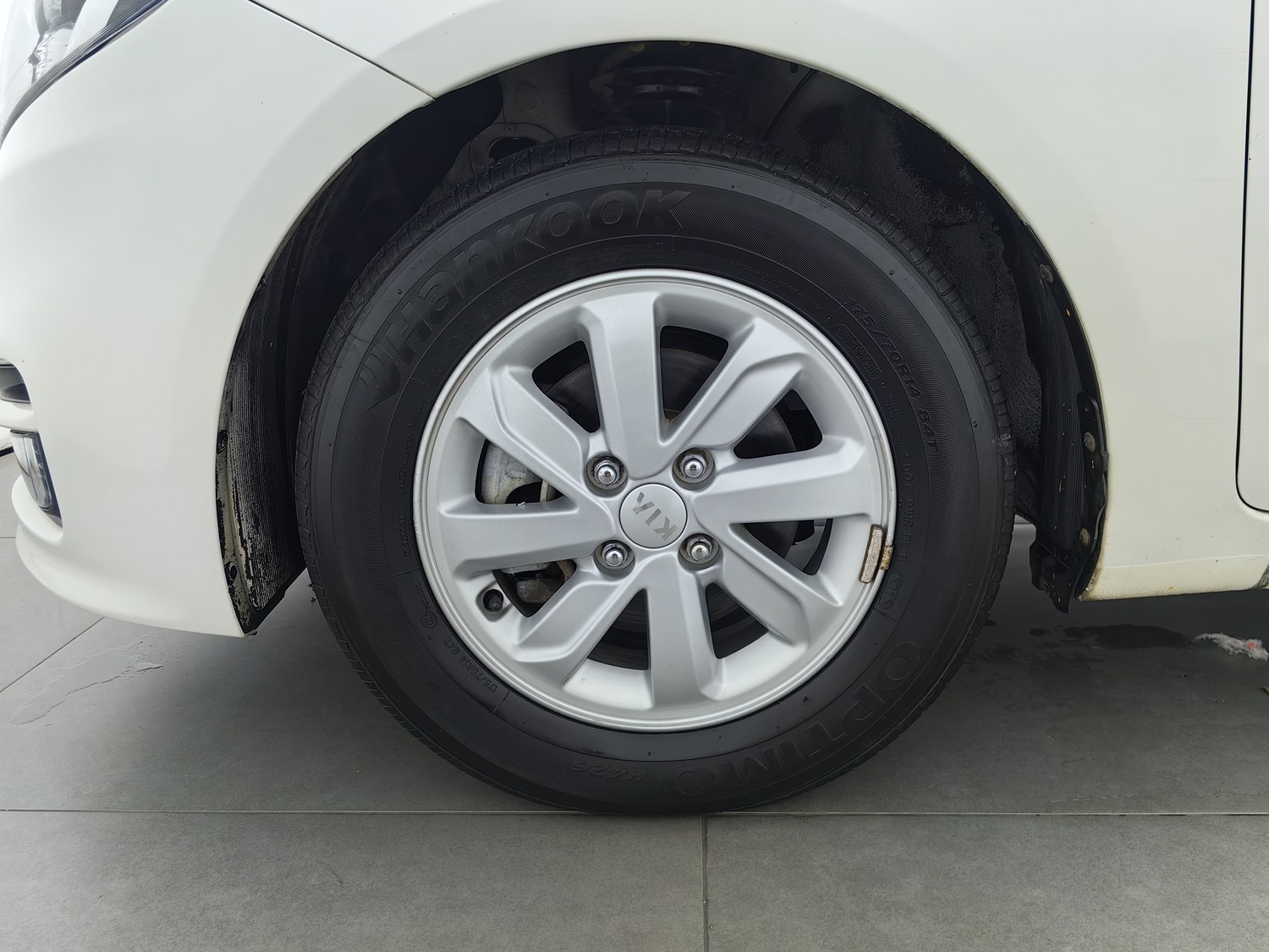 Used Kia K2 2015 1.4 AT